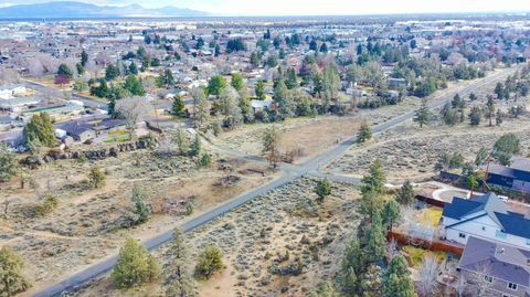 Tiny photo for 1334 SW Rimrock Way, Redmond, OR 97756 (MLS # 220215755)