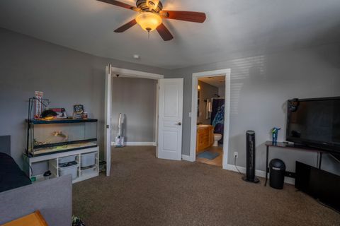 Tiny photo for 1334 SW Rimrock Way, Redmond, OR 97756 (MLS # 220215755)