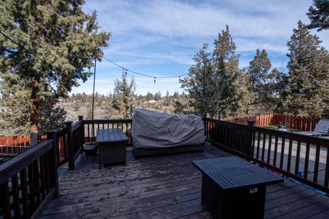 Tiny photo for 1334 SW Rimrock Way, Redmond, OR 97756 (MLS # 220215755)