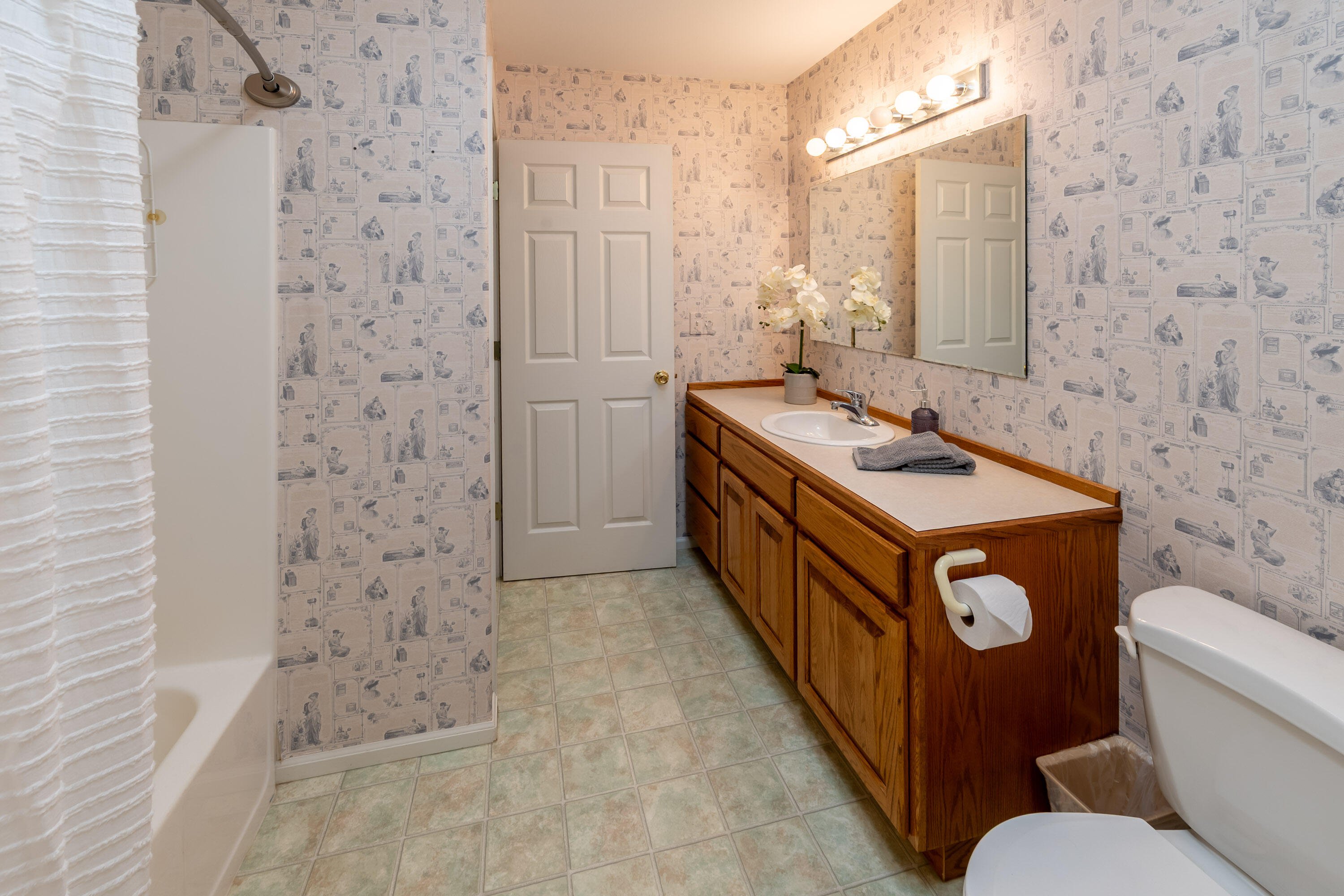 Lower Bridge Estate - Residential