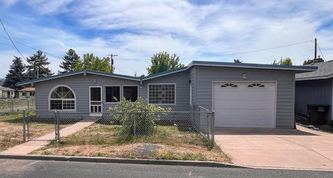 1214 NE Loper Avenue Prineville OR 97754
