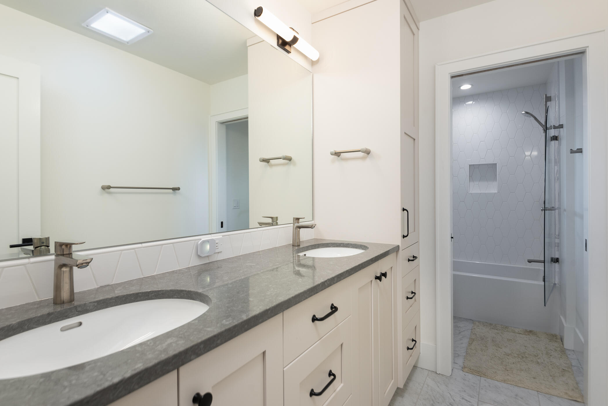 Discovery West Phase 2 - Residential