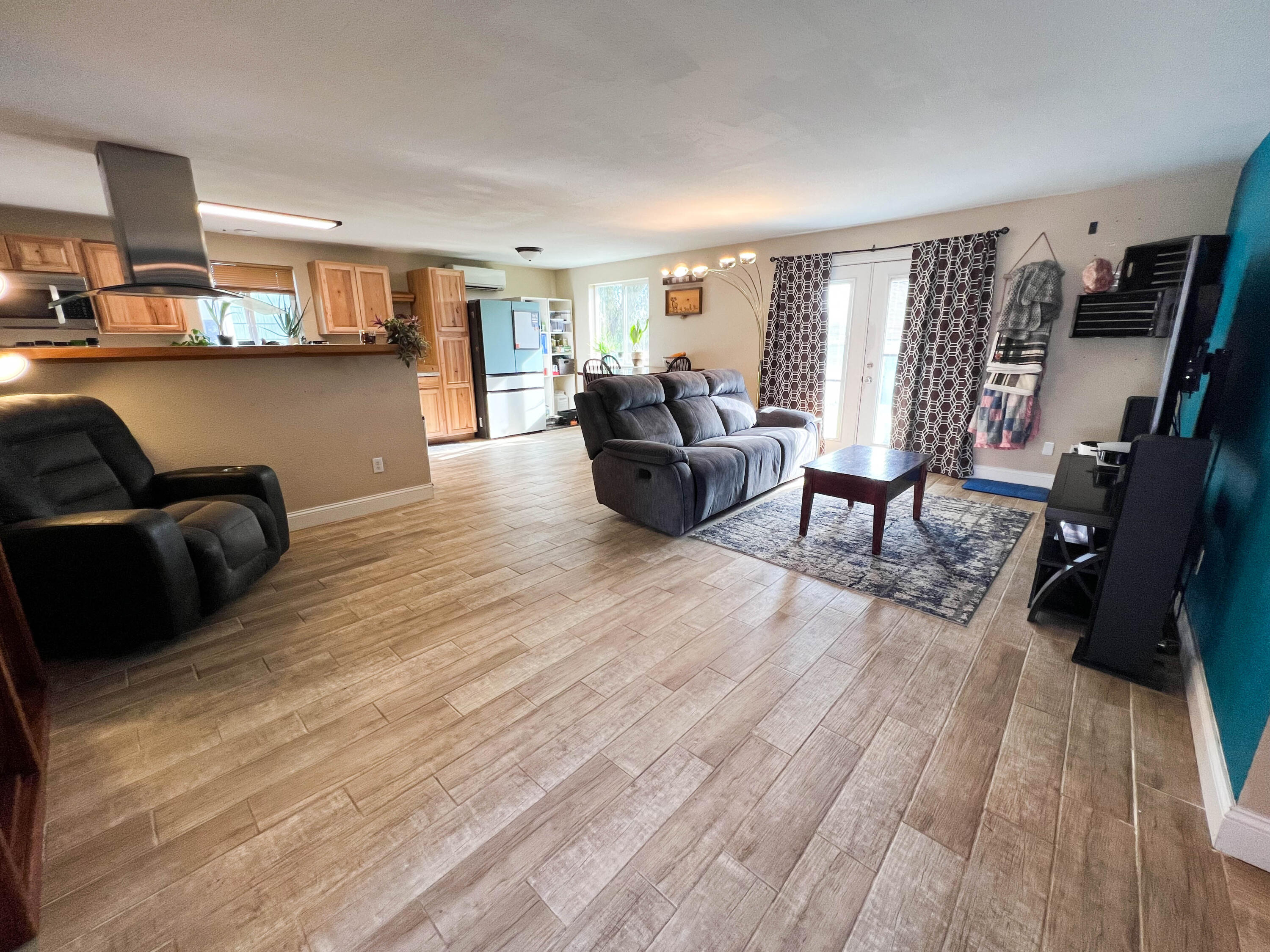 2922 SW Metolius Avenue