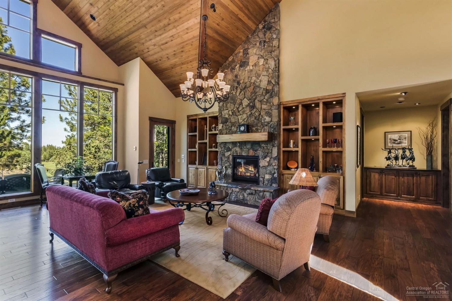 Broken Top - Residential