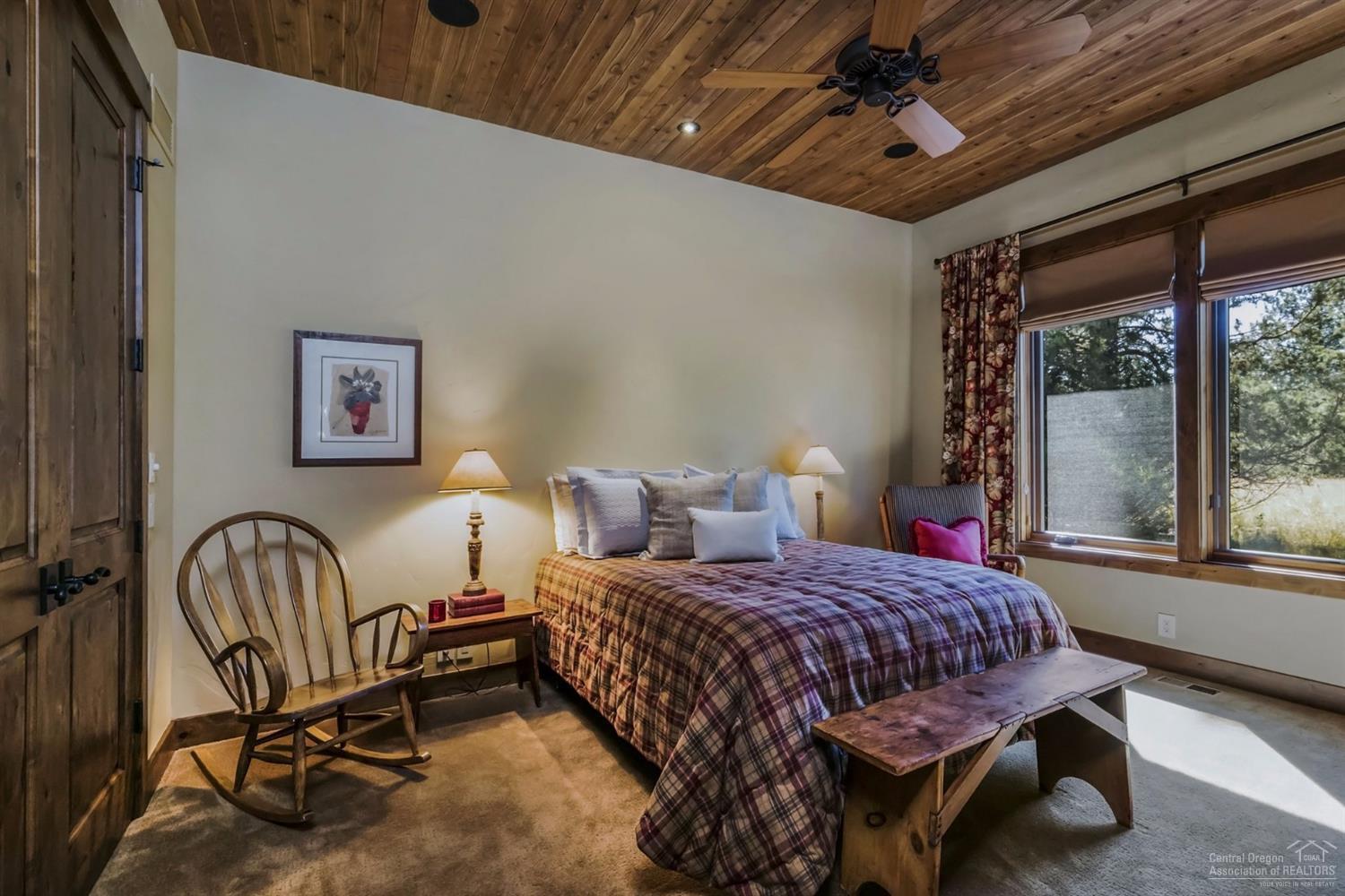 Broken Top - Residential