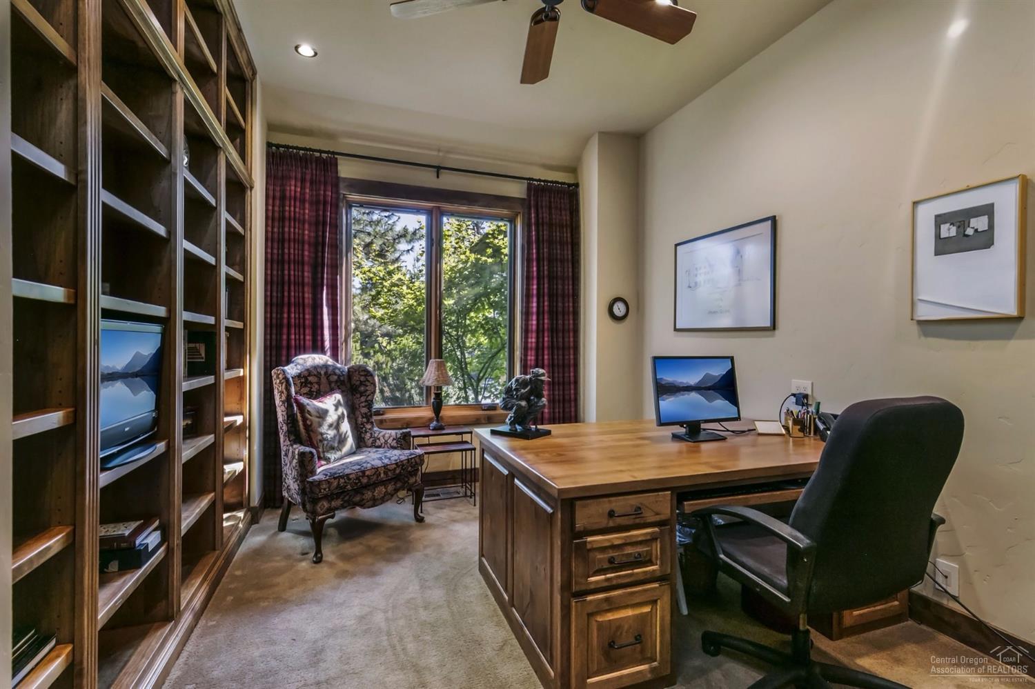 Broken Top - Residential