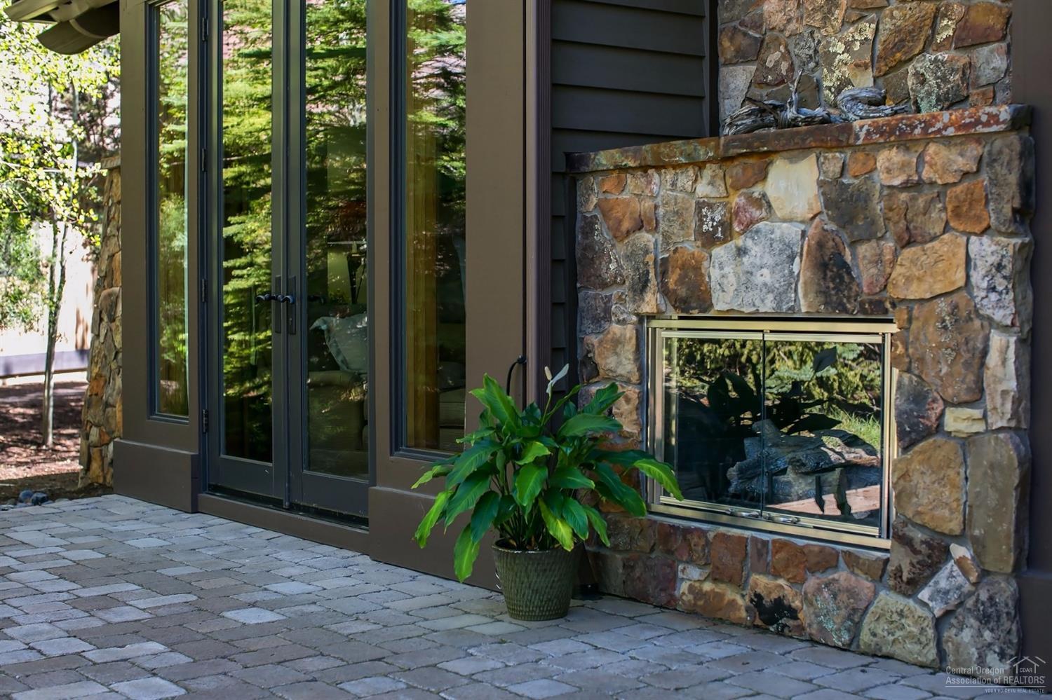 Broken Top - Residential