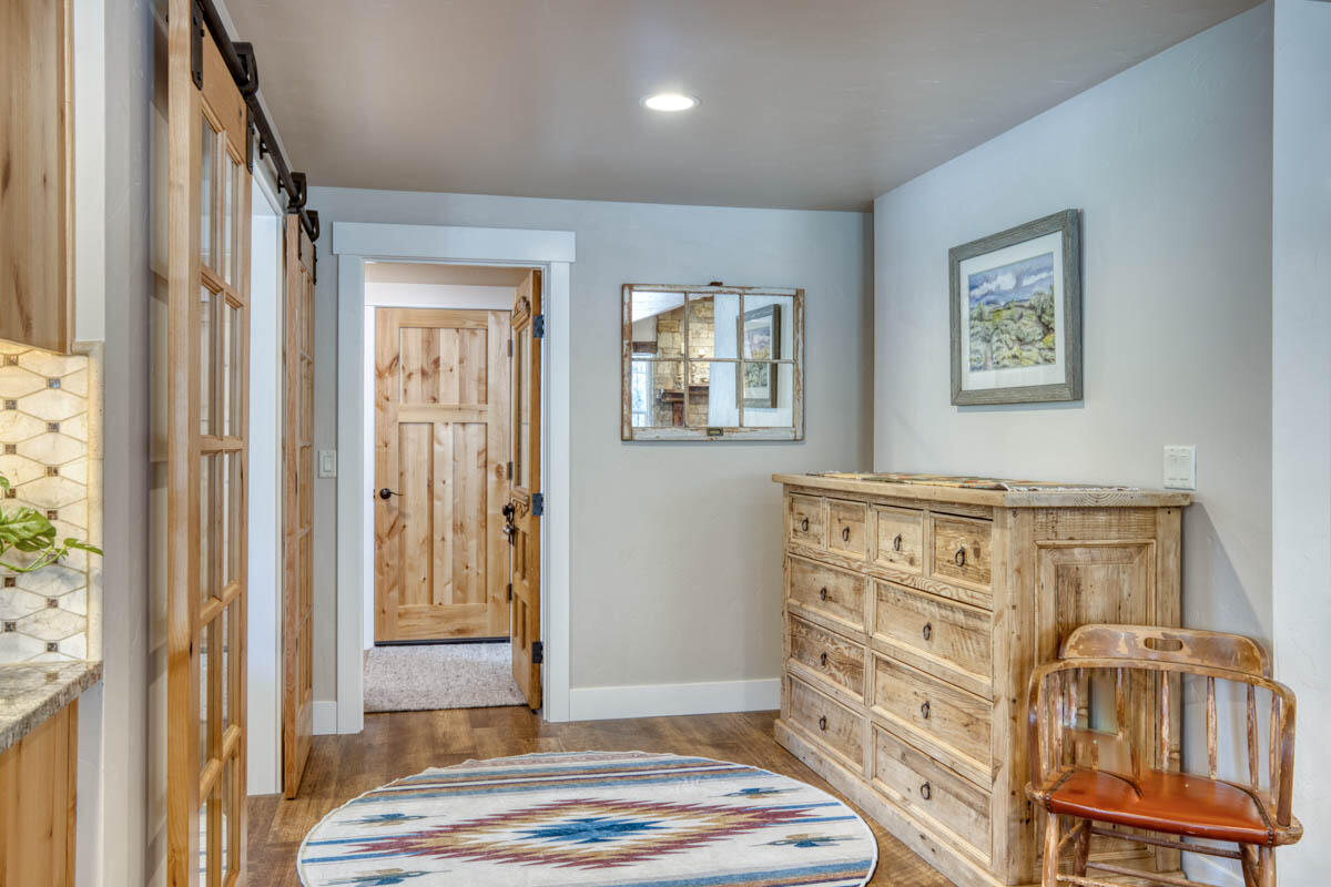 Rimrock West Estate - Residential