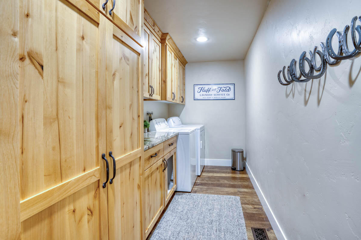 Rimrock West Estate - Residential