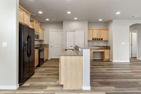 Tiny photo for 21332 Oconnor Way, Bend, OR 97701 (MLS # 220219752)