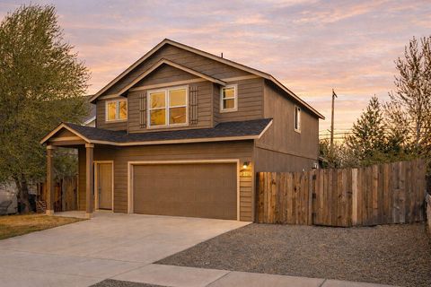 Tiny photo for 21332 Oconnor Way, Bend, OR 97701 (MLS # 220219752)