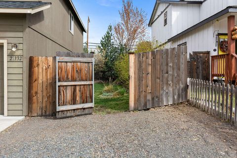 Tiny photo for 21332 Oconnor Way, Bend, OR 97701 (MLS # 220219752)