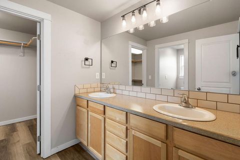 Tiny photo for 21332 Oconnor Way, Bend, OR 97701 (MLS # 220219752)