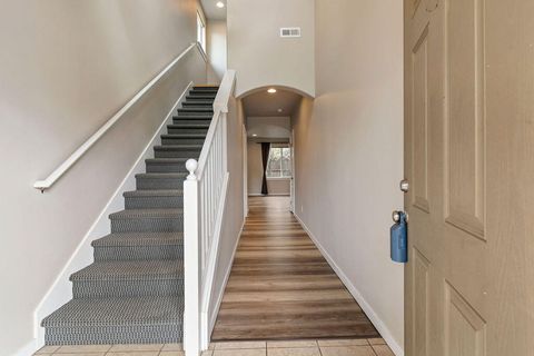 Tiny photo for 21332 Oconnor Way, Bend, OR 97701 (MLS # 220219752)