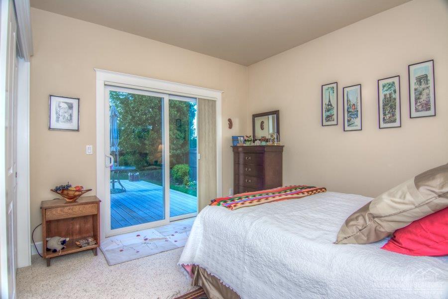 Oak Tree - Residential