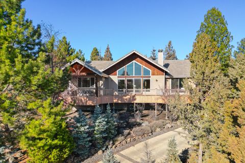 268 NW Scenic Heights Drive Bend OR 97703