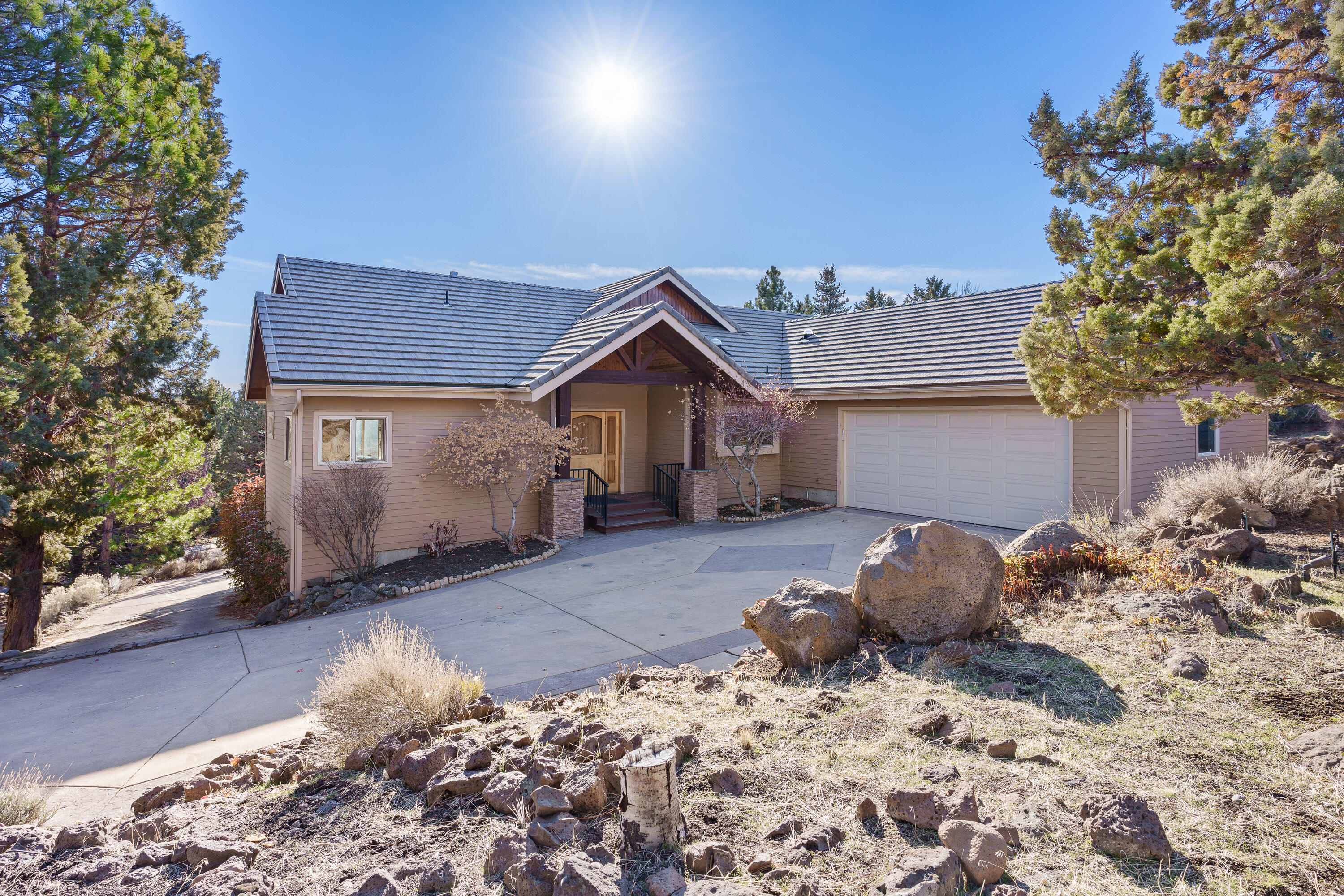 268 NW Scenic Heights Drive