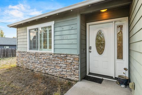 Tiny photo for 3126 Cortez Street, Klamath Falls, OR 97601 (MLS # 220210761)