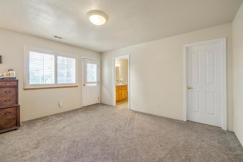 Tiny photo for 3126 Cortez Street, Klamath Falls, OR 97601 (MLS # 220210761)