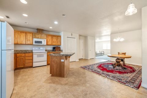 Tiny photo for 3126 Cortez Street, Klamath Falls, OR 97601 (MLS # 220210761)