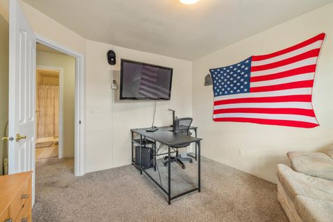 Tiny photo for 3126 Cortez Street, Klamath Falls, OR 97601 (MLS # 220210761)