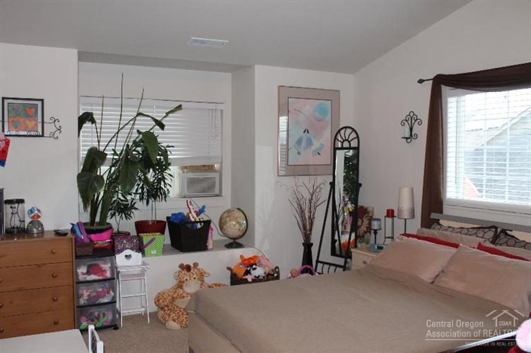 Canal Row - Residential