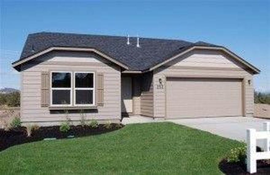 The 1408 square foot Edgewood is a mid-sized home catering to those who value both comfort and efficiency in a single level home. An award-winning designed kitchen, featuring a breakfast bar and ample counter space, overlooks both the spacious living and dining rooms. The separate master suite affords you privacy and features two large closets in addition to a dual vanity ensuite. The two sizeable bedrooms - one of which may be used as an optional den - share a full bathroom and complete this design-smart home plan. Pictures are similar. HOME TO BE BUILT.