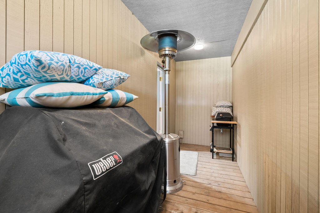 Fairway Point Villag - Residential