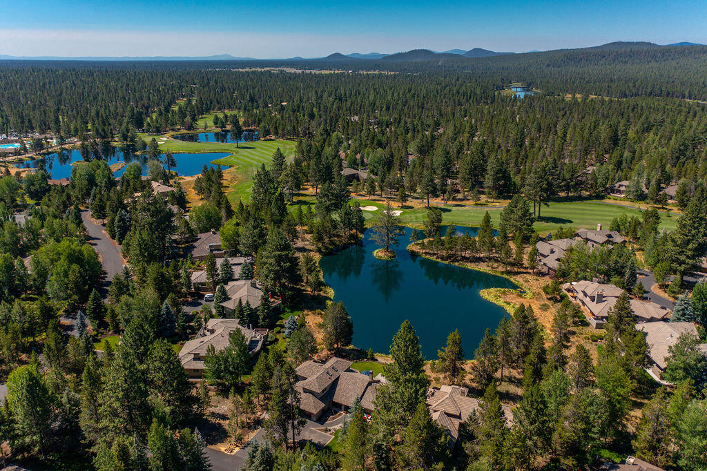 Fairway Point Villag - Residential