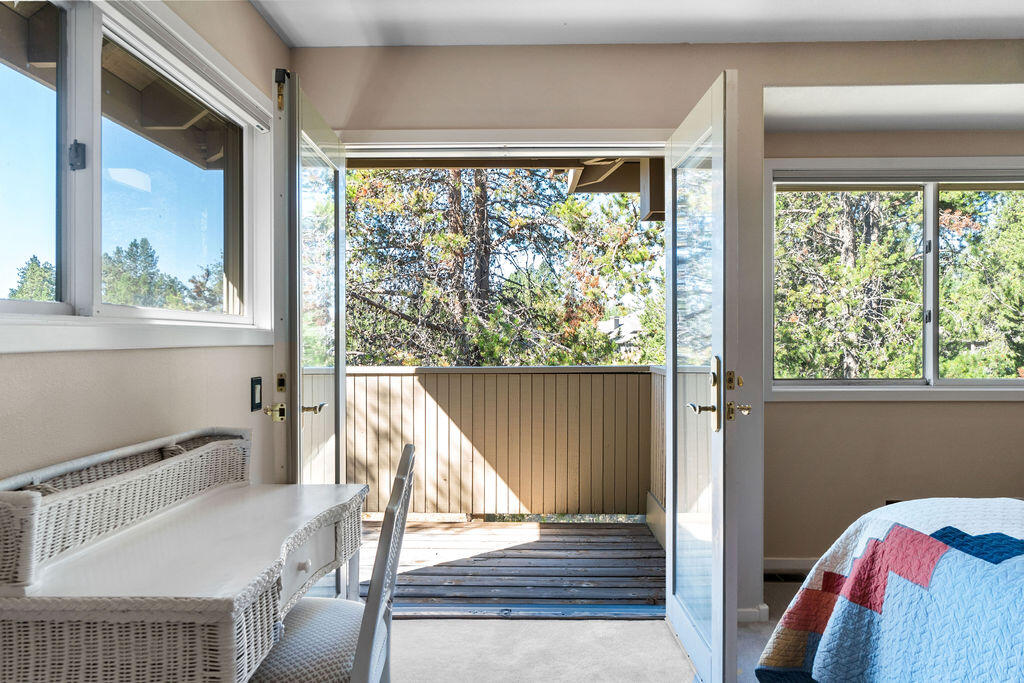 Fairway Point Villag - Residential