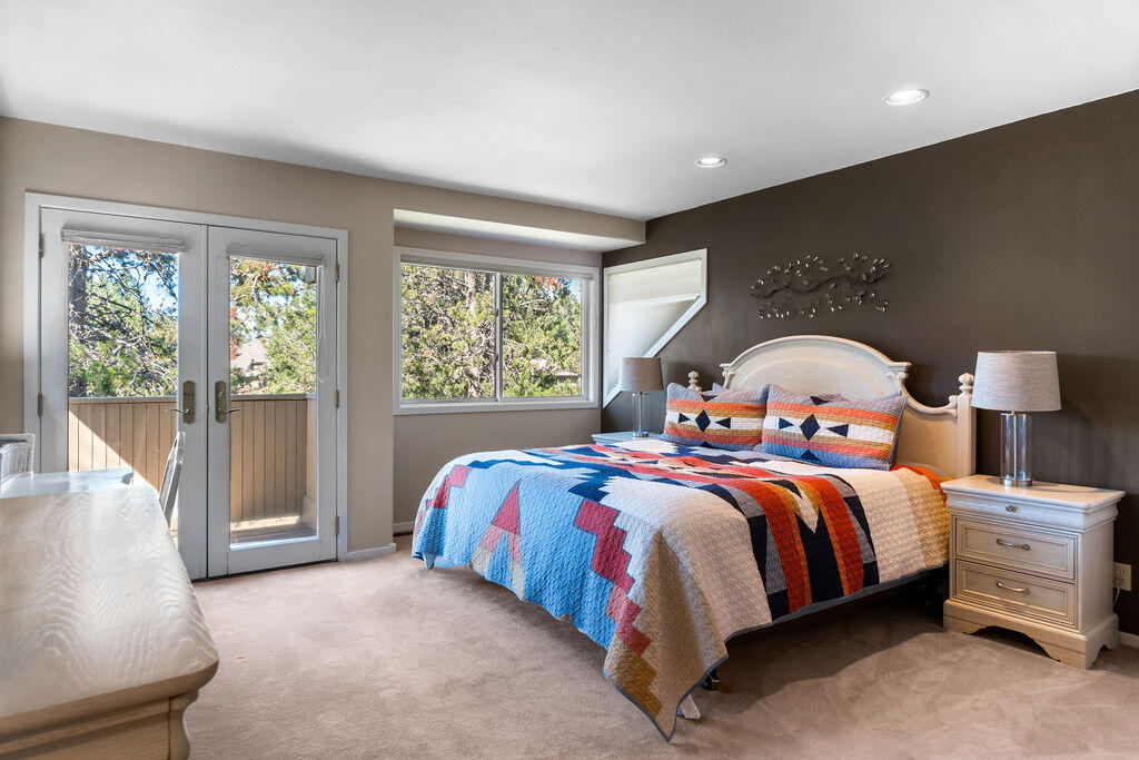 Fairway Point Villag - Residential