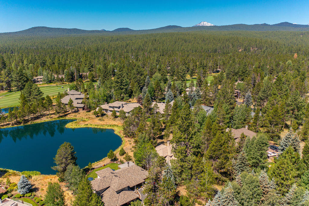 Fairway Point Villag - Residential