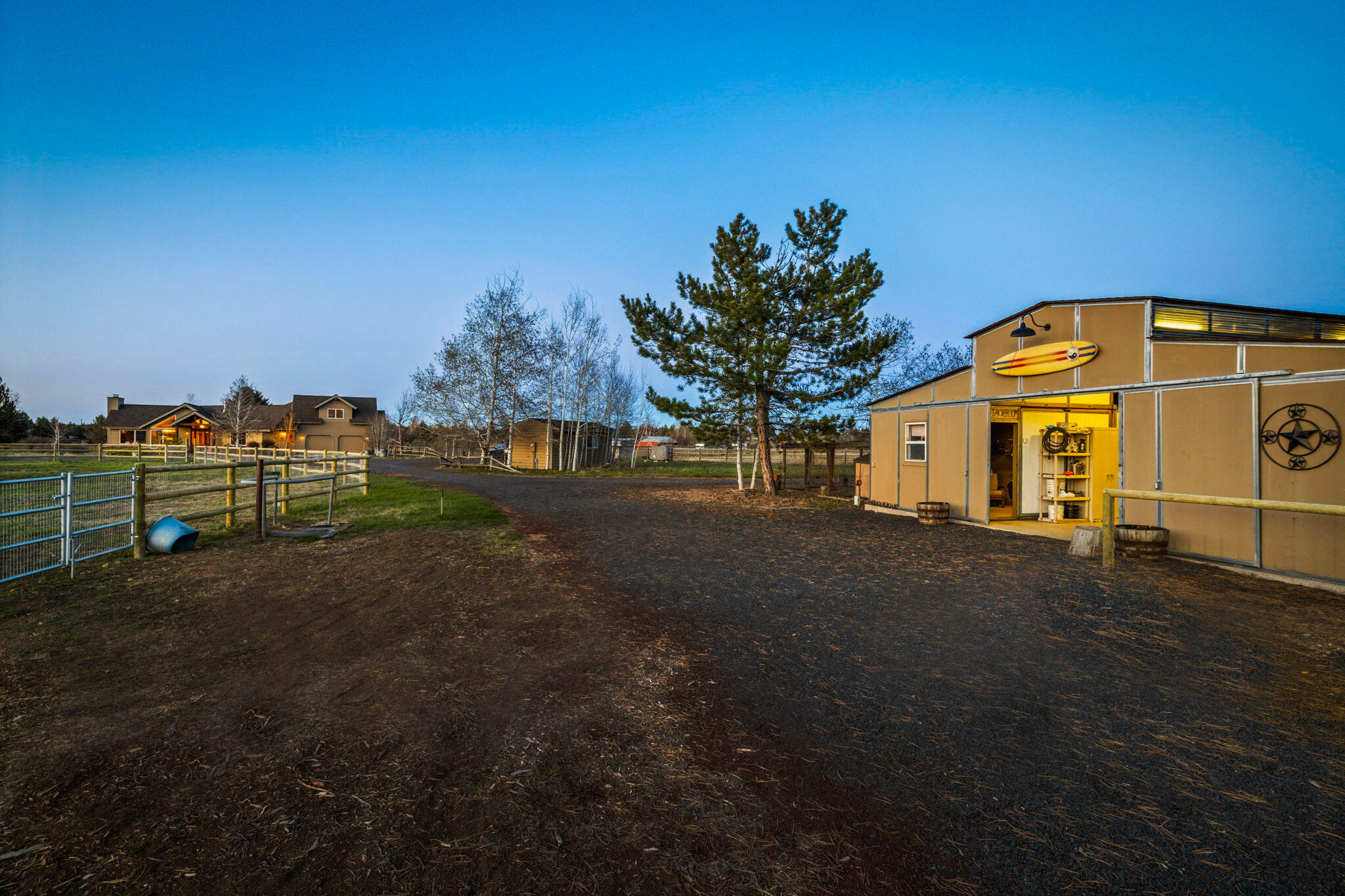 Desert Sand Arabian - Residential