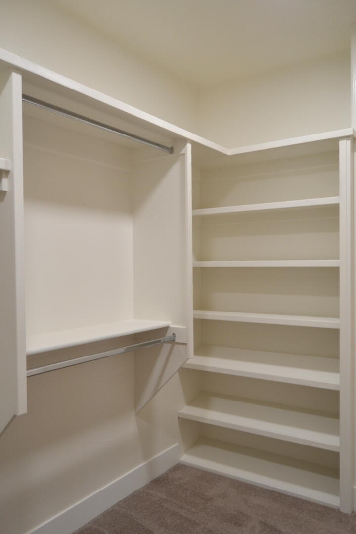 The Pinnacle At Meadow Wood - Residential