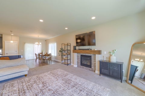 Tiny photo for 300 NW Double Eagle Avenue, Madras, OR 97741 (MLS # 220223359)