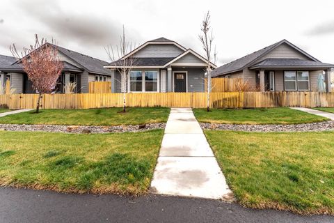 3210 NW 10th Street Redmond OR 97756