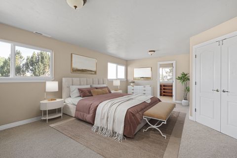 Tiny photo for 547 SW Bear Drive, Madras, OR 97741 (MLS # 220210971)