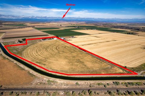 Tiny photo for 547 SW Bear Drive, Madras, OR 97741 (MLS # 220210971)