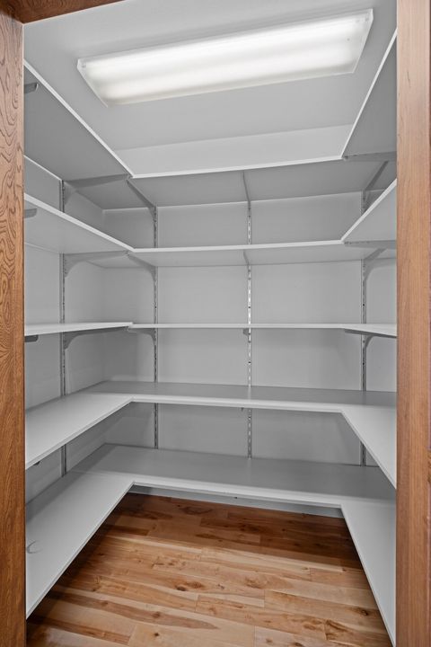 Tiny photo for 547 SW Bear Drive, Madras, OR 97741 (MLS # 220210971)