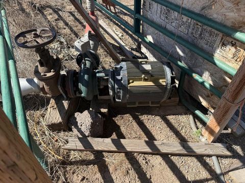 Tiny photo for 547 SW Bear Drive, Madras, OR 97741 (MLS # 220210971)