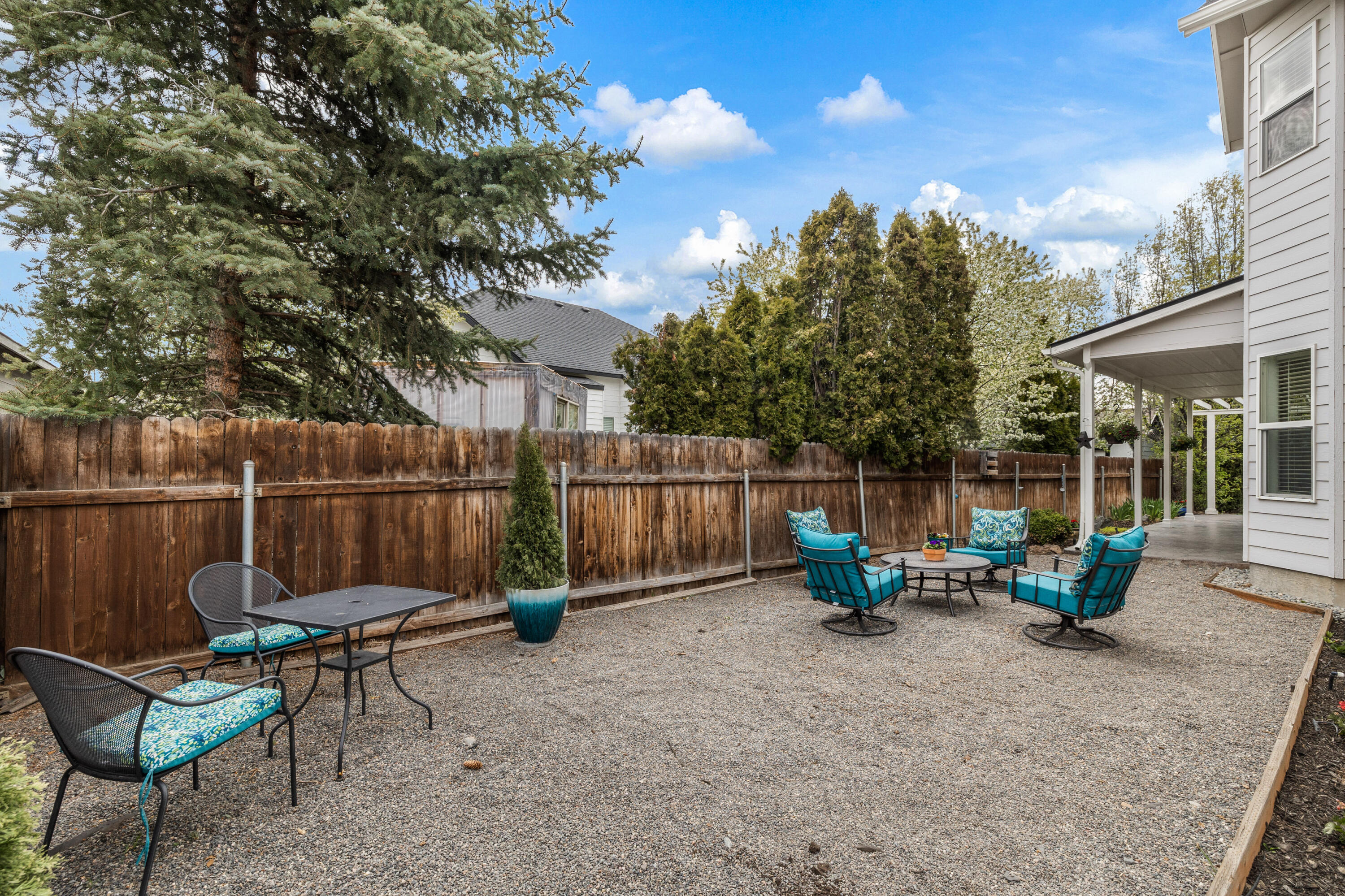 Hollow Pine Estate - Residential