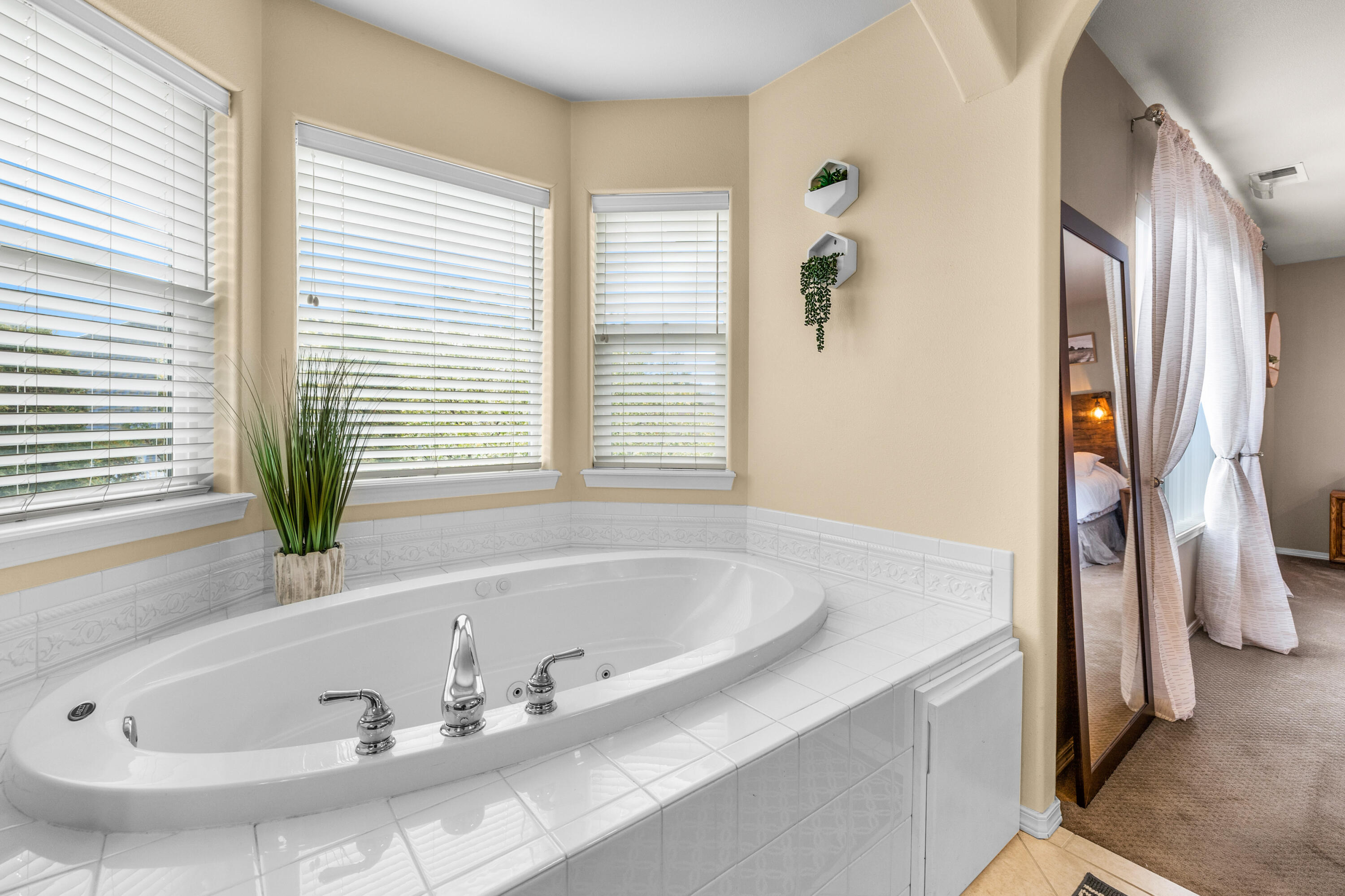 Hollow Pine Estate - Residential