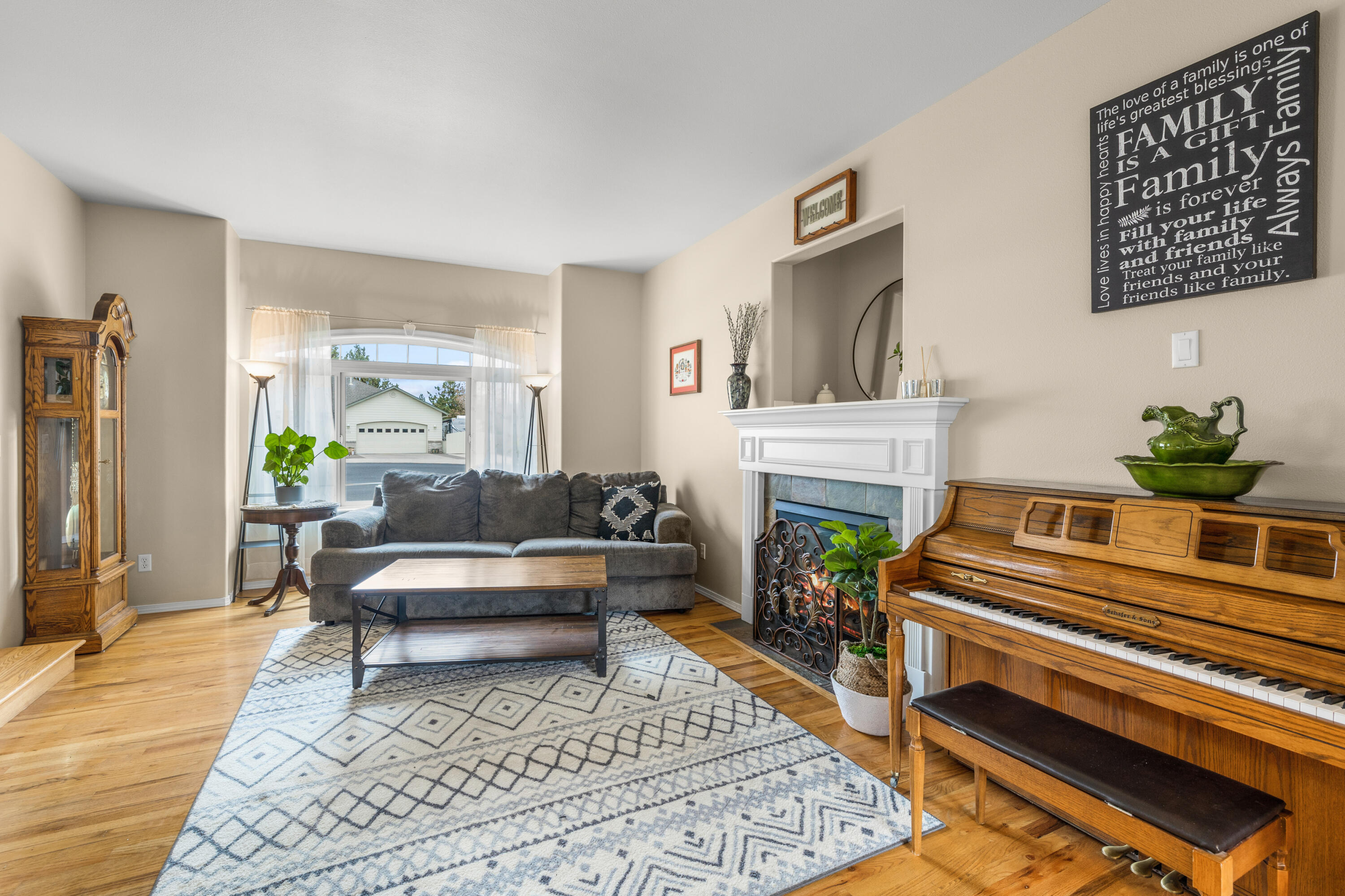 Hollow Pine Estate - Residential