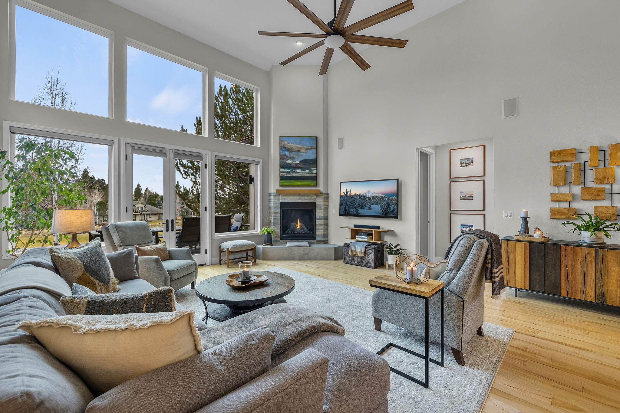 Broken Top - Residential