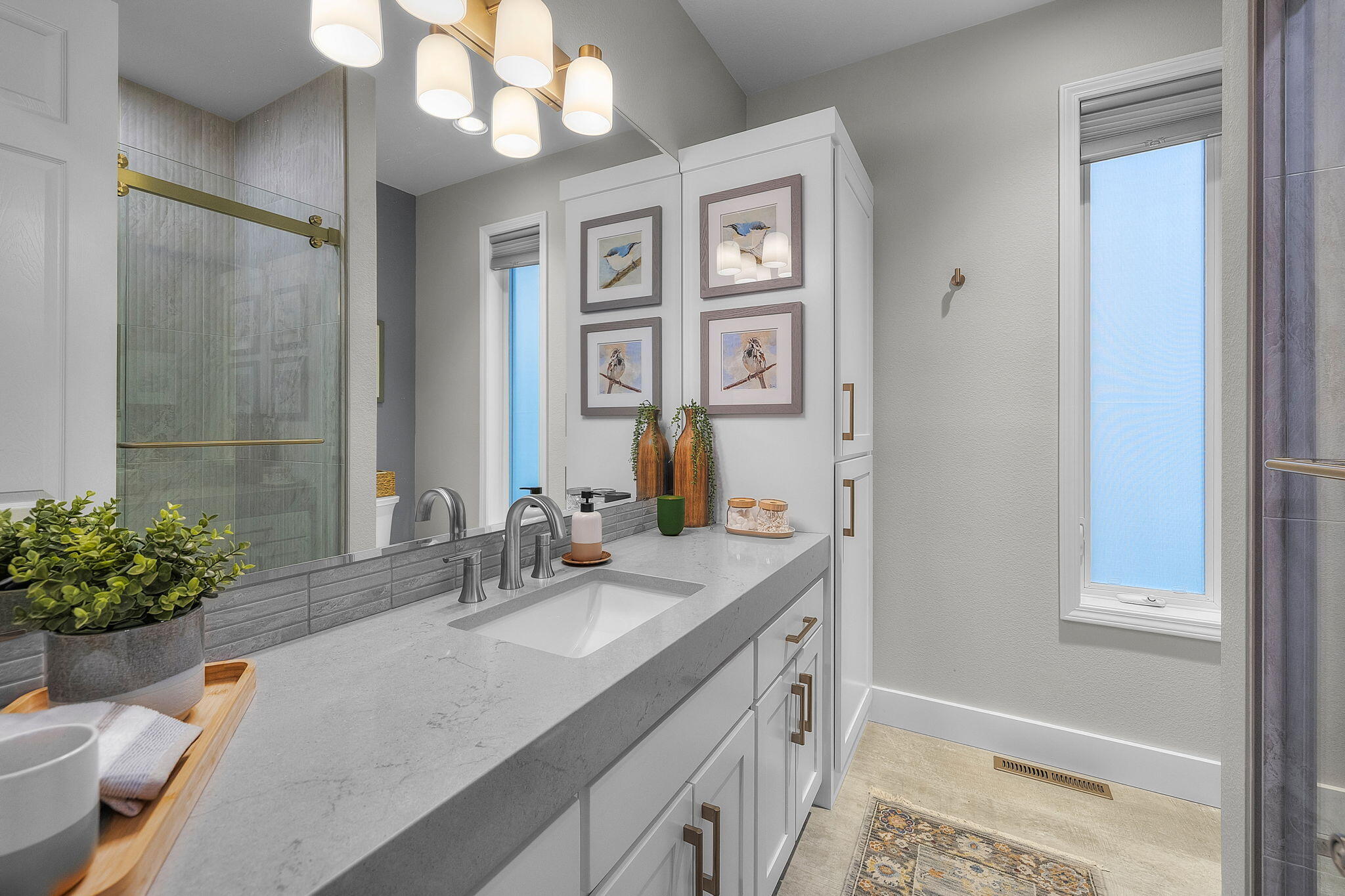 Broken Top - Residential