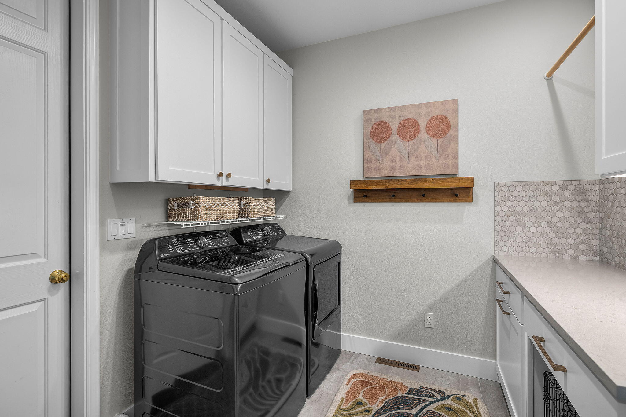 Broken Top - Residential