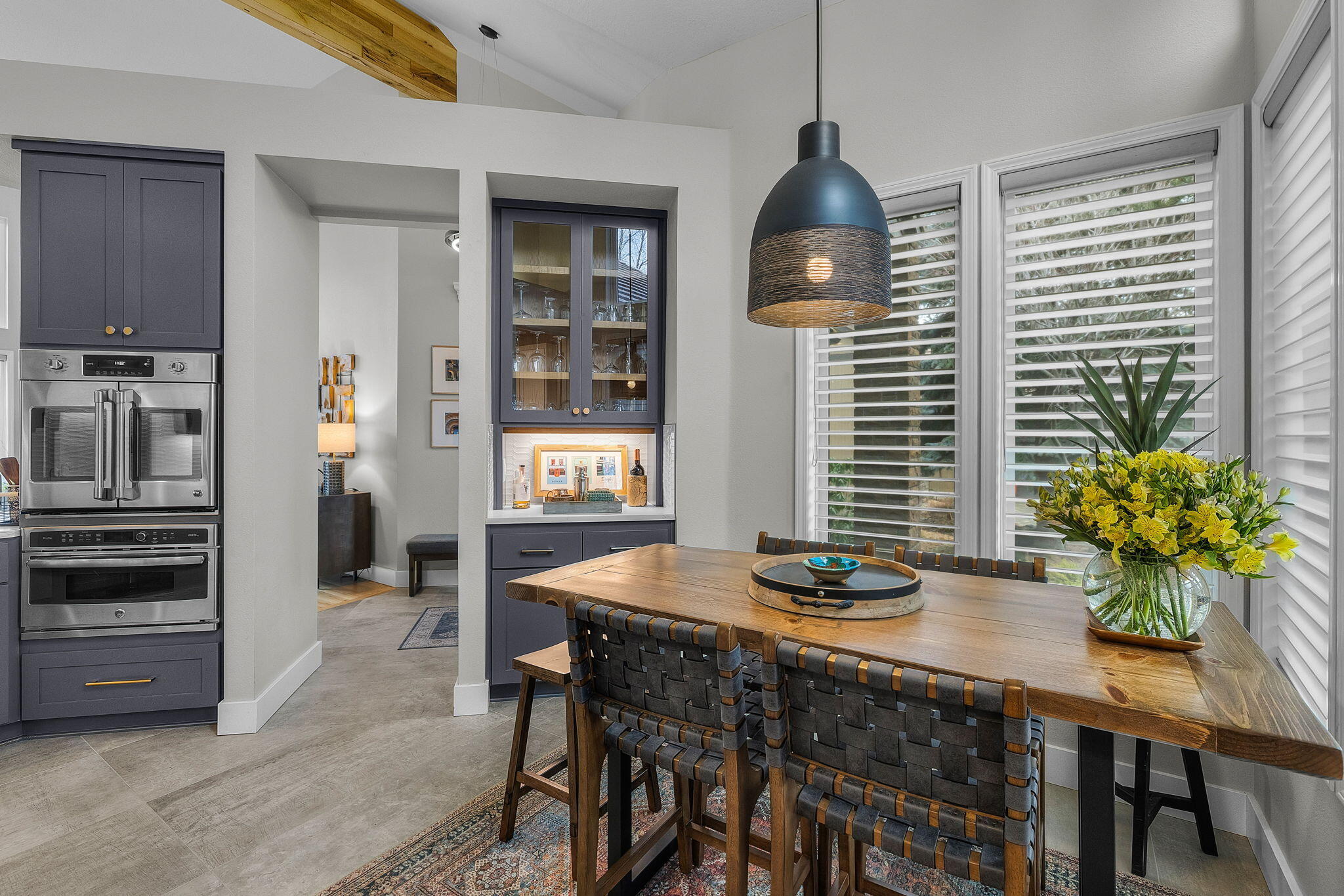 Broken Top - Residential