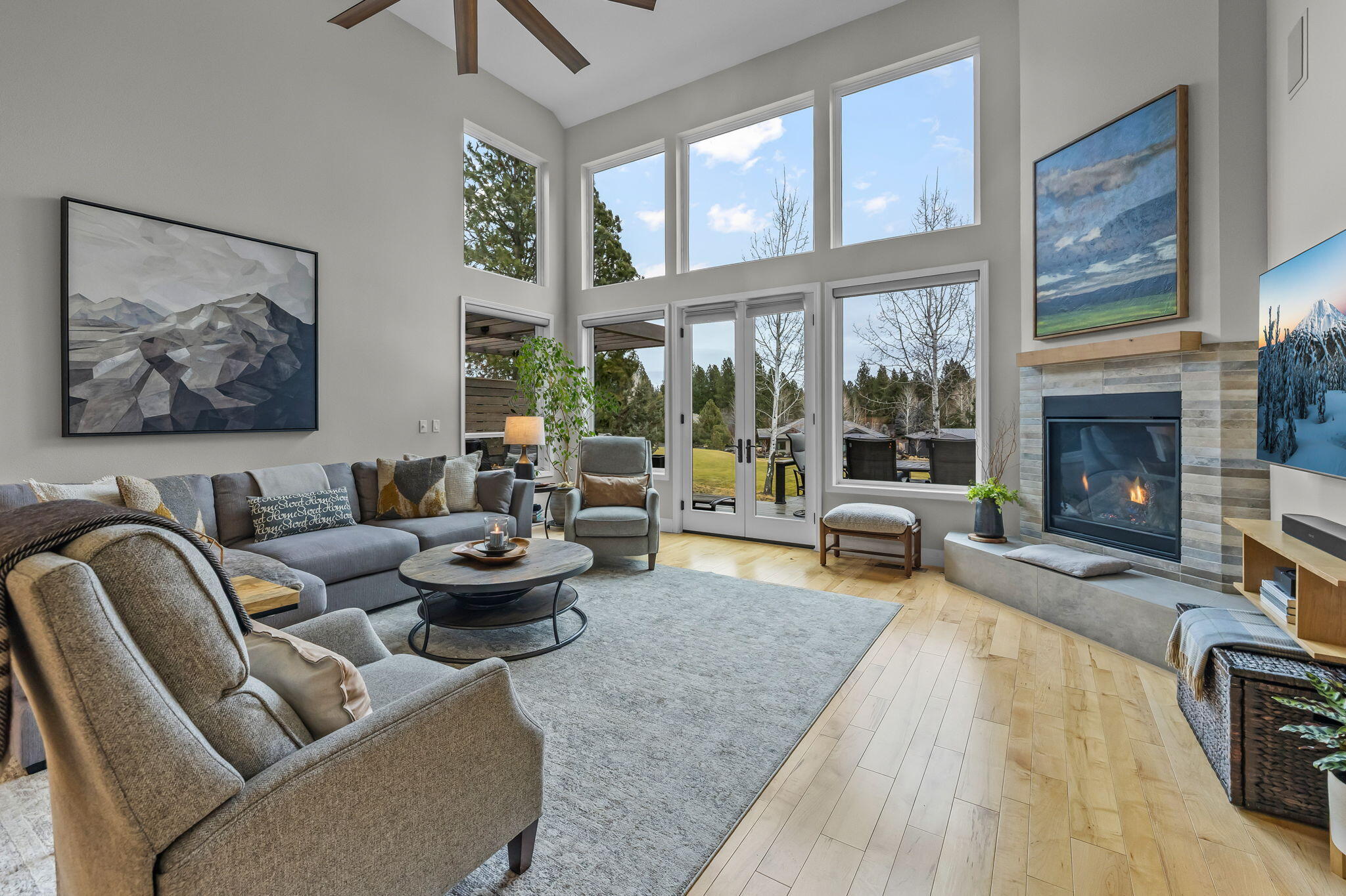 Broken Top - Residential