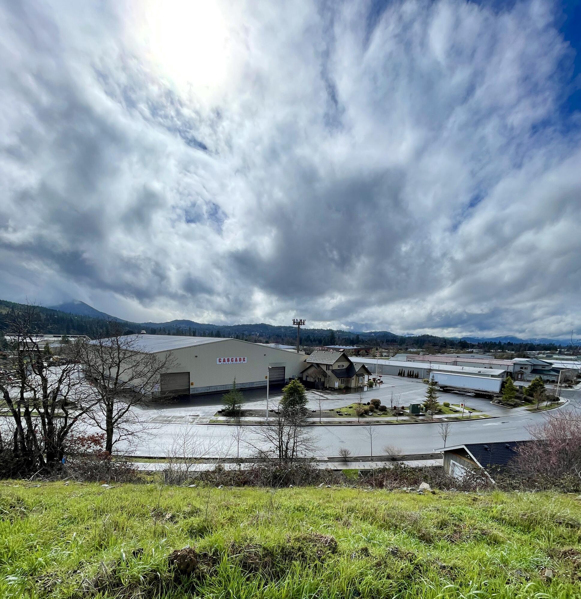 Spalding Commerce Park - Commercial Sale