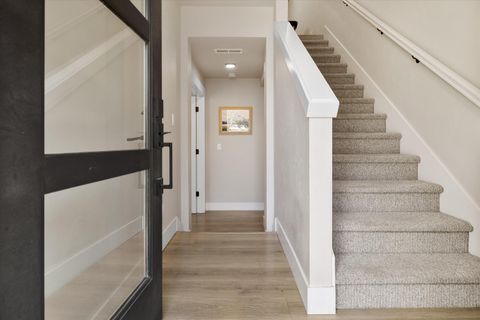 Tiny photo for 63106 Sophwith Lane, Bend, OR 97701 (MLS # 220217663)